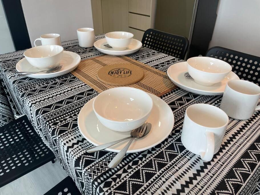 Appartement Jesselton Quay,2Br,4-5Pax,Mountain View à Kota Kinabalu Extérieur photo