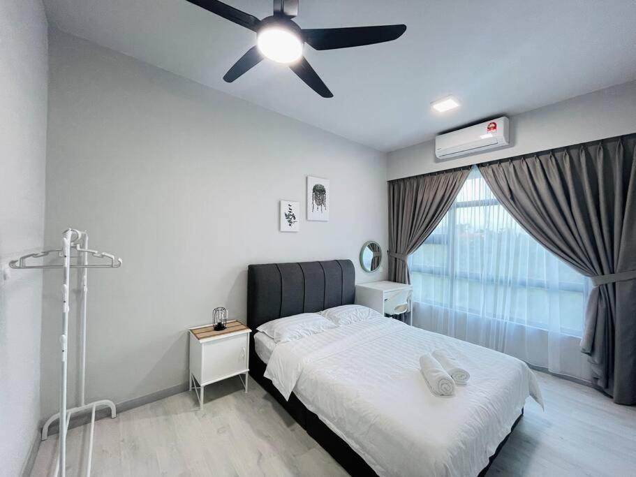 Appartement Jesselton Quay,2Br,4-5Pax,Mountain View à Kota Kinabalu Extérieur photo